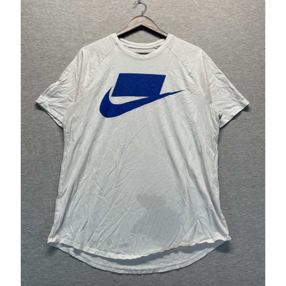 Nike Sportswear T Shirt Mens Large White Quick Dry Moisture Wicking Athleisure